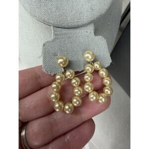 Marvella Faux Pearl Cream Ivory Screwback Earrings Vintage Classic